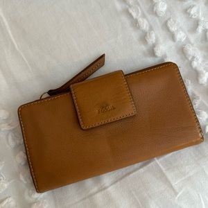 Tan Fossil Wallet